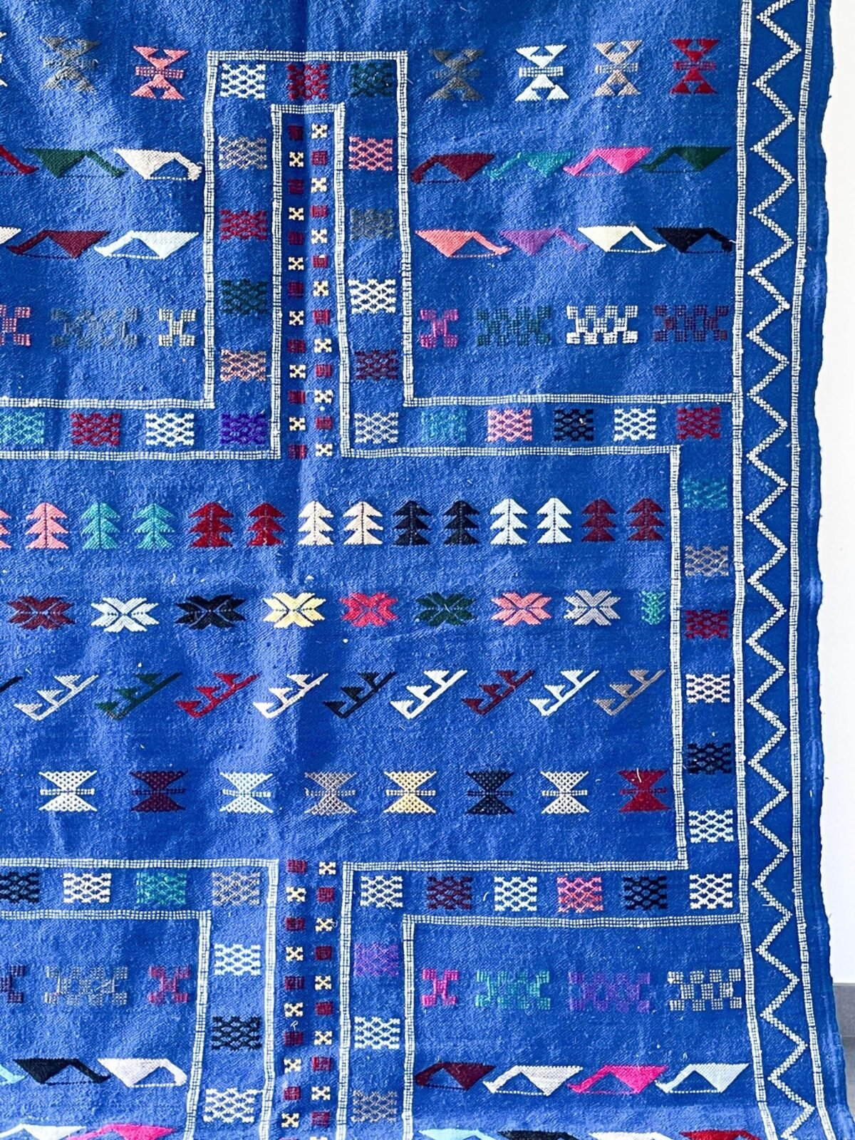Tapis Berbère Laine Authentique | 255x140 cm | Pièce Unique