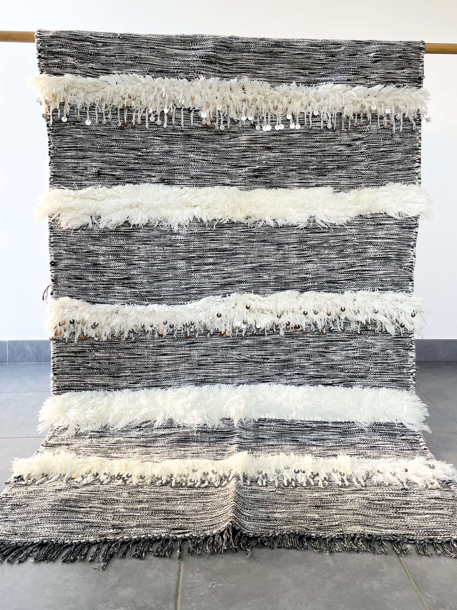 Couverture Berbère Grise blanc