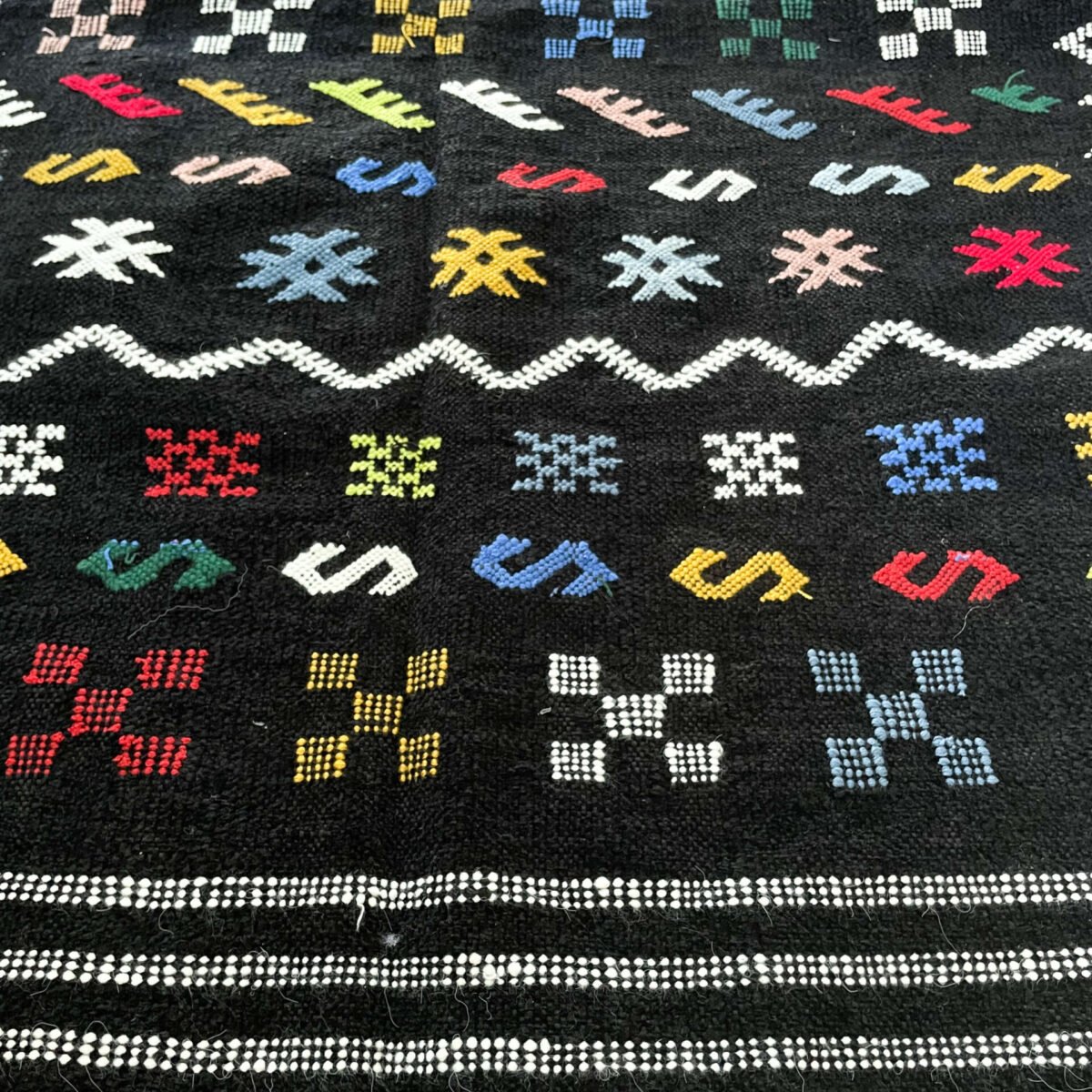 Élégant Tapis Berbère Noir | Laine Naturelle | 150x100 cm