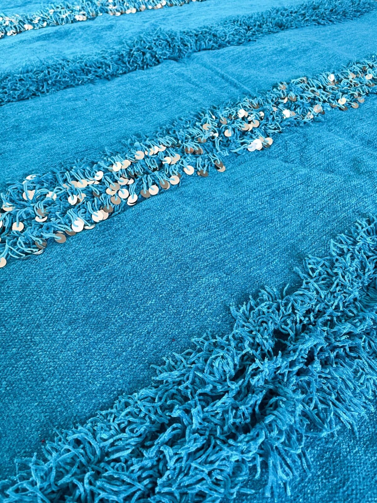 Élégante Couverture Berbère Bleue | Laine & Sequins | 224x132 cm