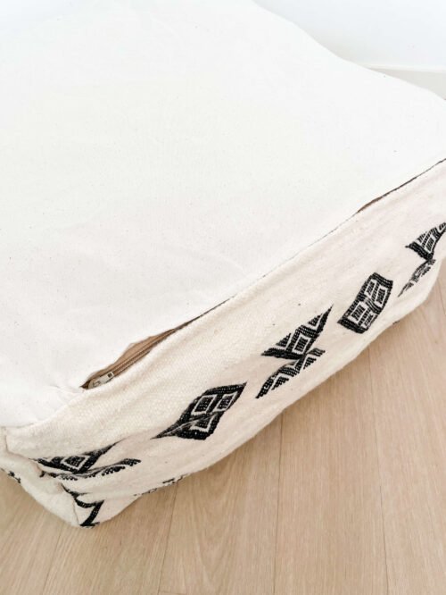 Pouf Laine Noir et Blanc Berbère Élégant | 66x66x28cm | Fait Main
