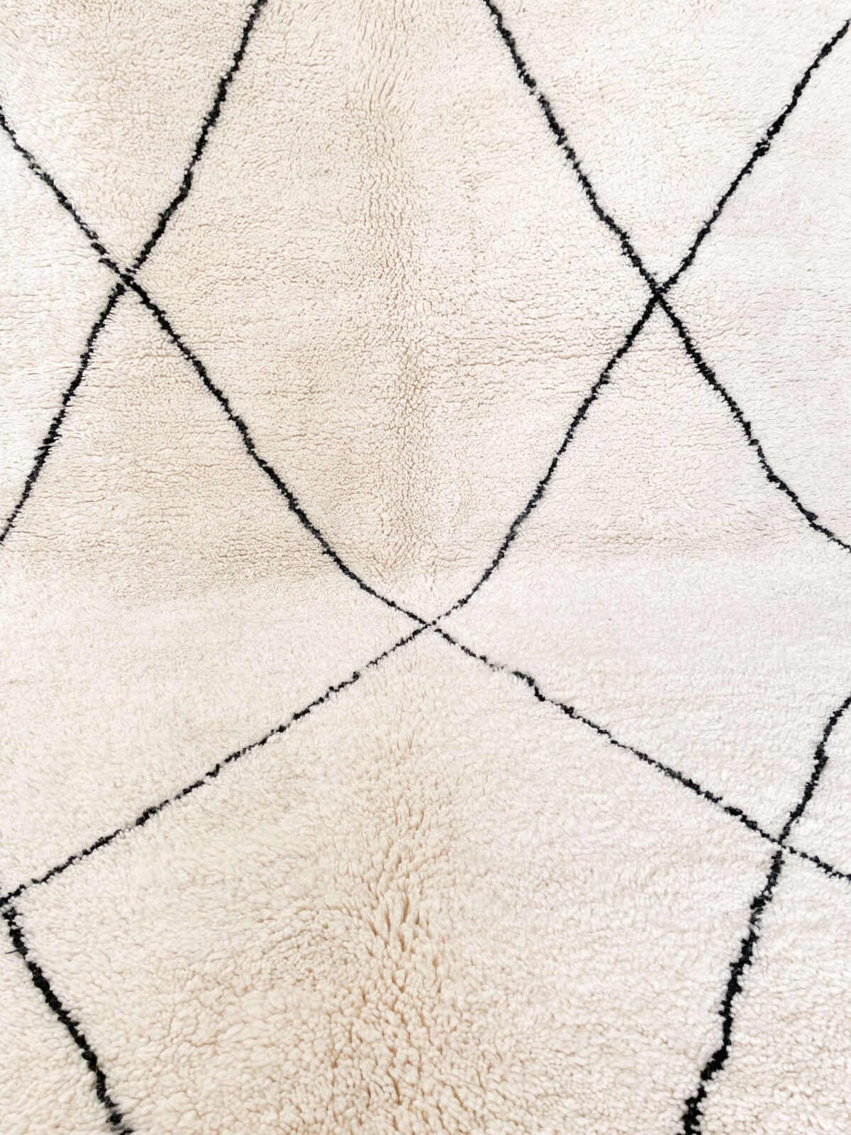 Tapis Beni Ouarain Authentique en Laine | 164x226 cm