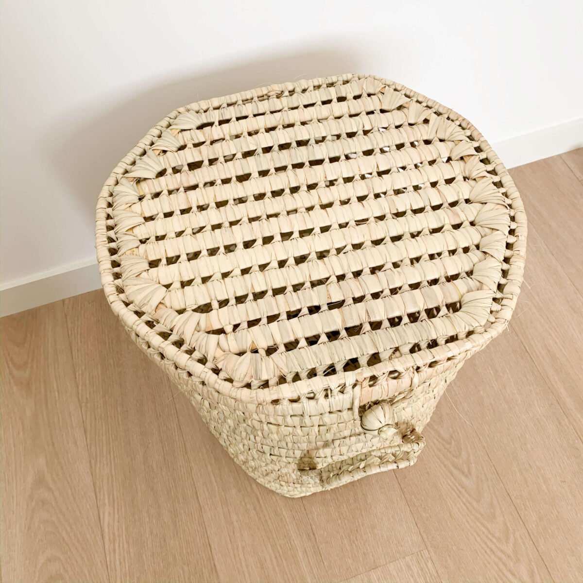 Panier à Linge Rond en Osier avec Couvercle | Artisanat Marocain