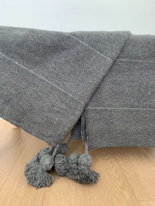 Plaid à Pompons Écru Rayé Gris Foncé | 180x300 cm