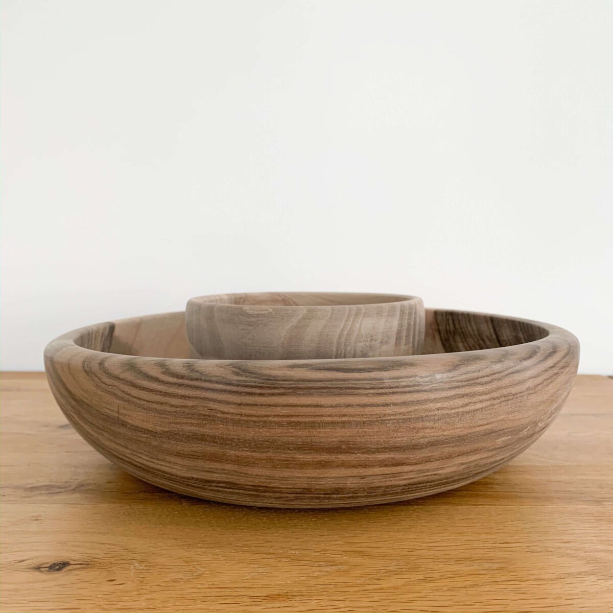Saladier en Noyer Artisanal | 27x8 cm