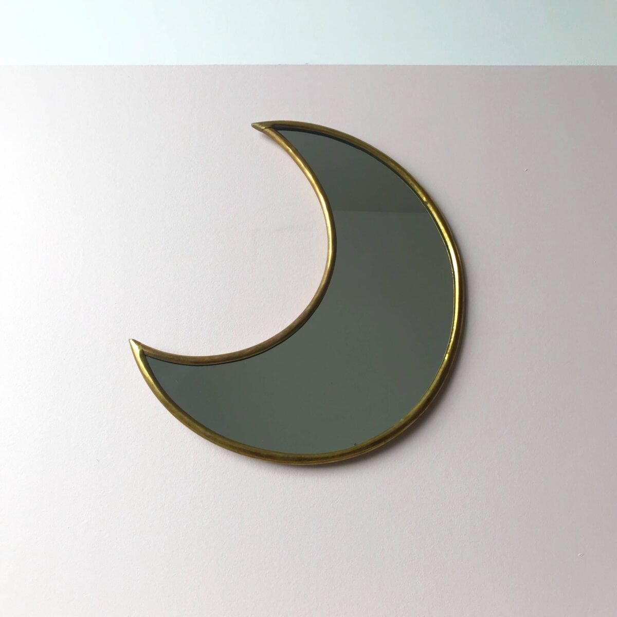 Miroir Lune en Laiton Artisanal | 26x23 cm