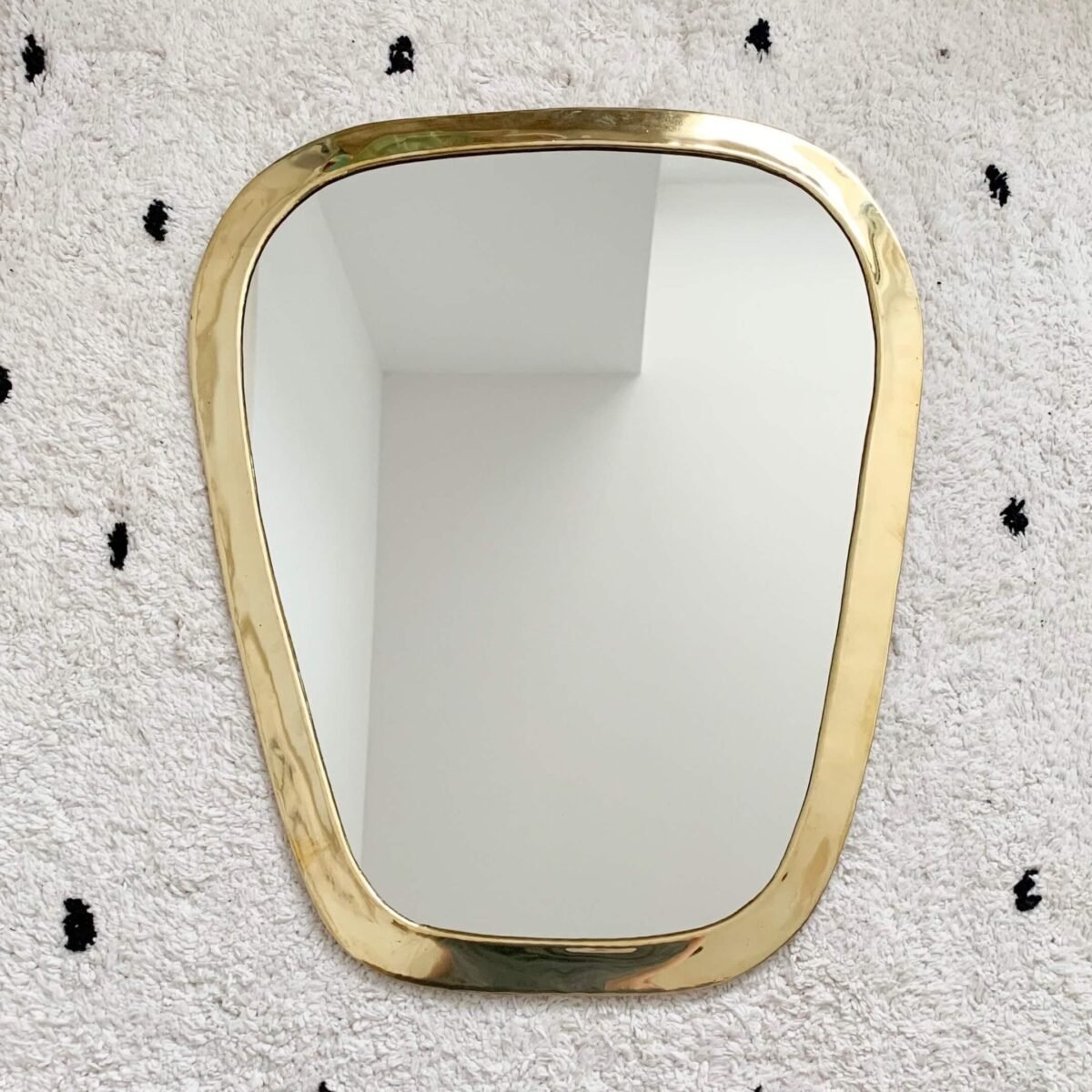 Miroir Trapèze en Laiton | Décoration Murale Artisanale Marocaine