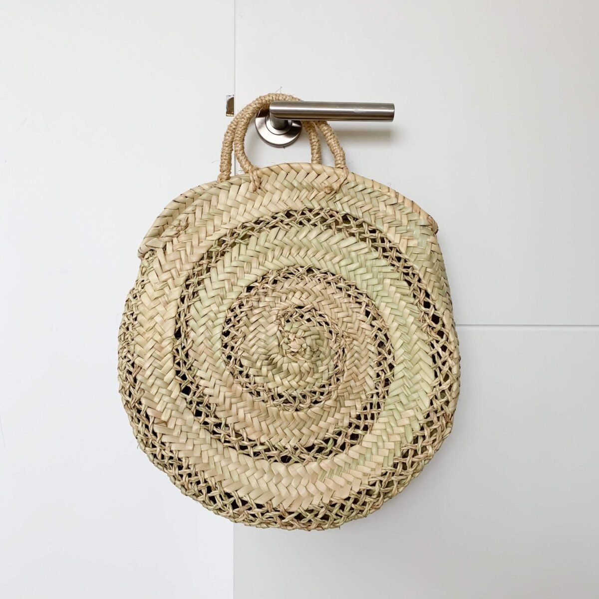 Panier Rond Ajouré en Feuilles de Palmier | Artisanat Marocain