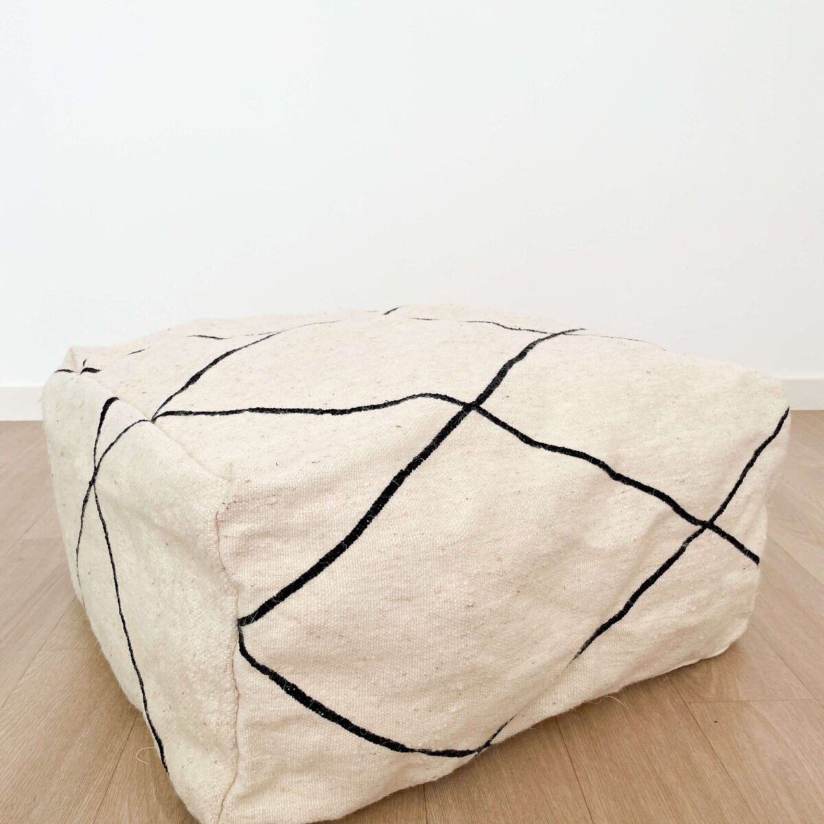 Pouf Laine Noir Blanc