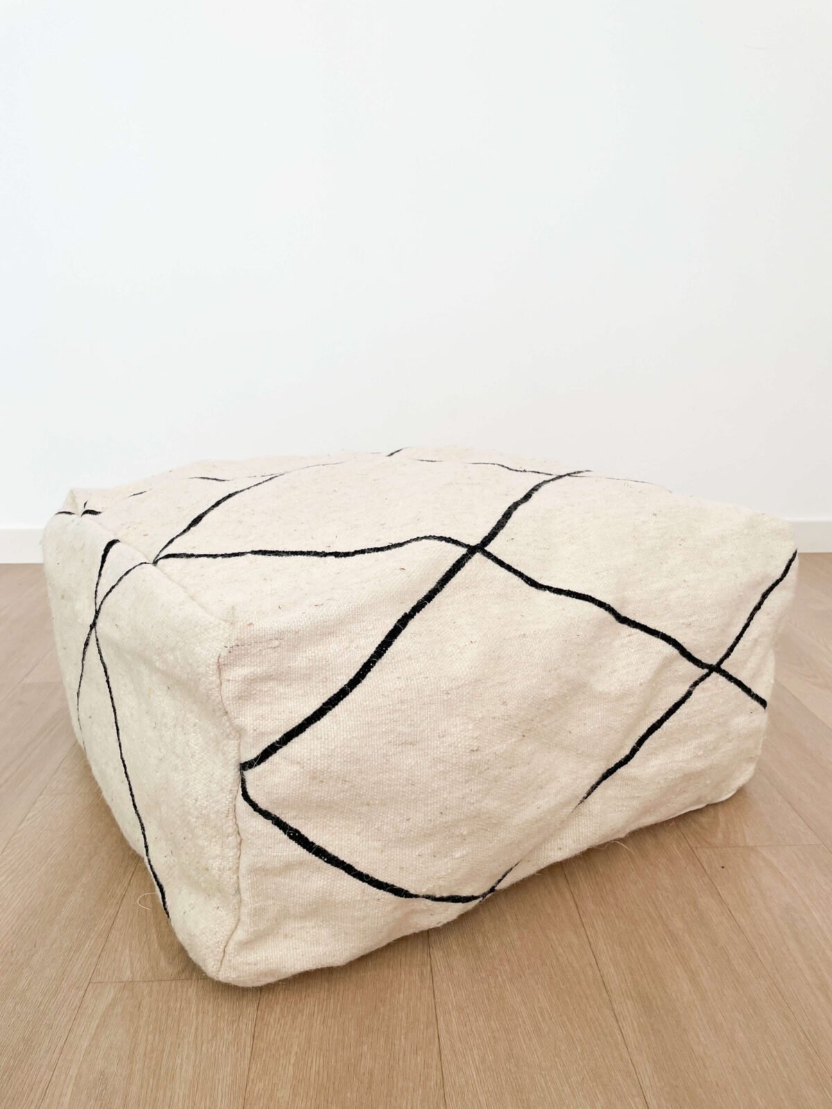 Pouf Laine Noir Blanc