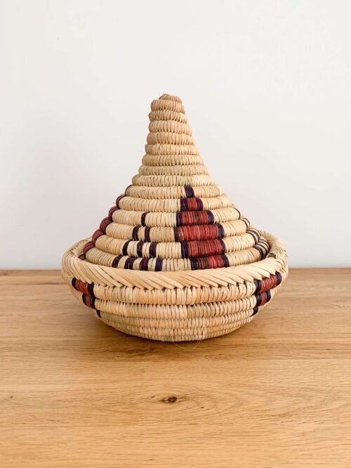 Tajine en osier à motifs