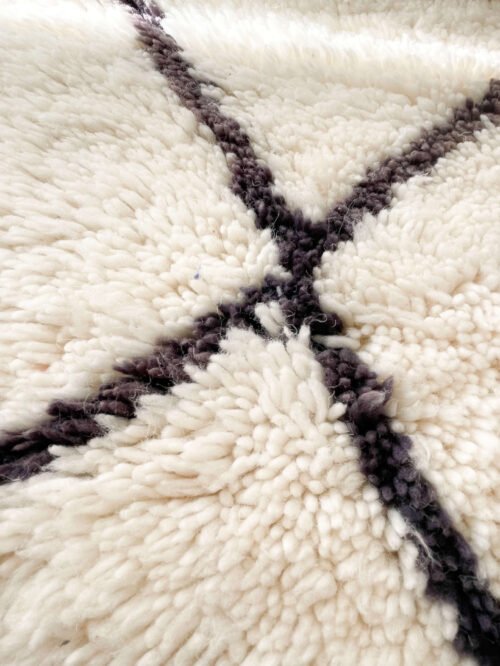 Tapis Berbère Noir et Blanc en Laine | 264x172 cm | Fait Main
