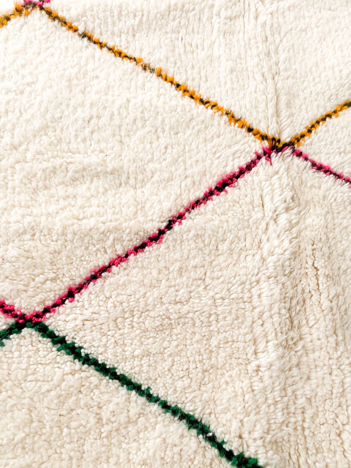 Tapis Berbère Marocain Fait Main | 233x157 cm | Laine Naturelle