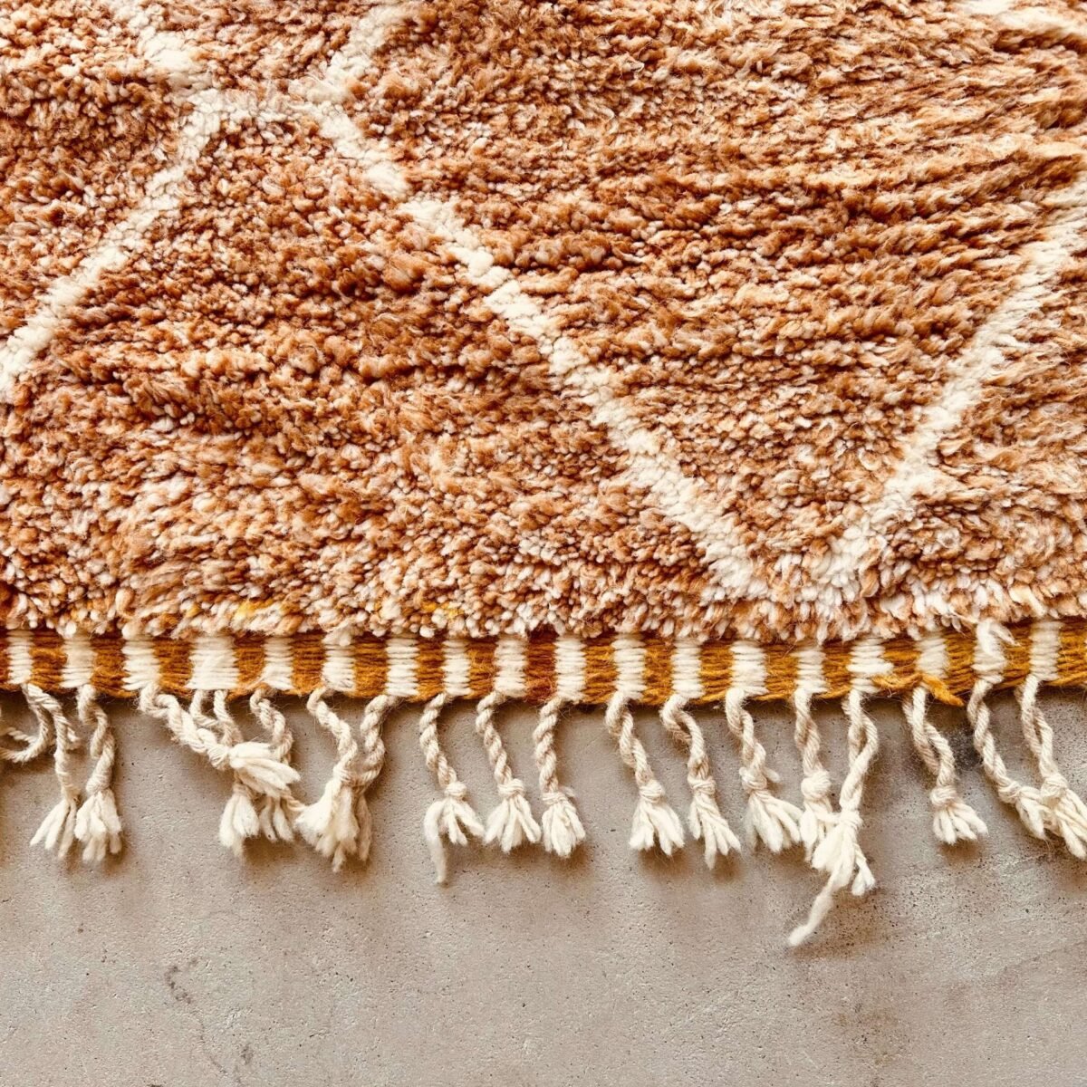 Tapis Berbère Marron Unique | 260x170cm | Laine Naturelle Fait Main
