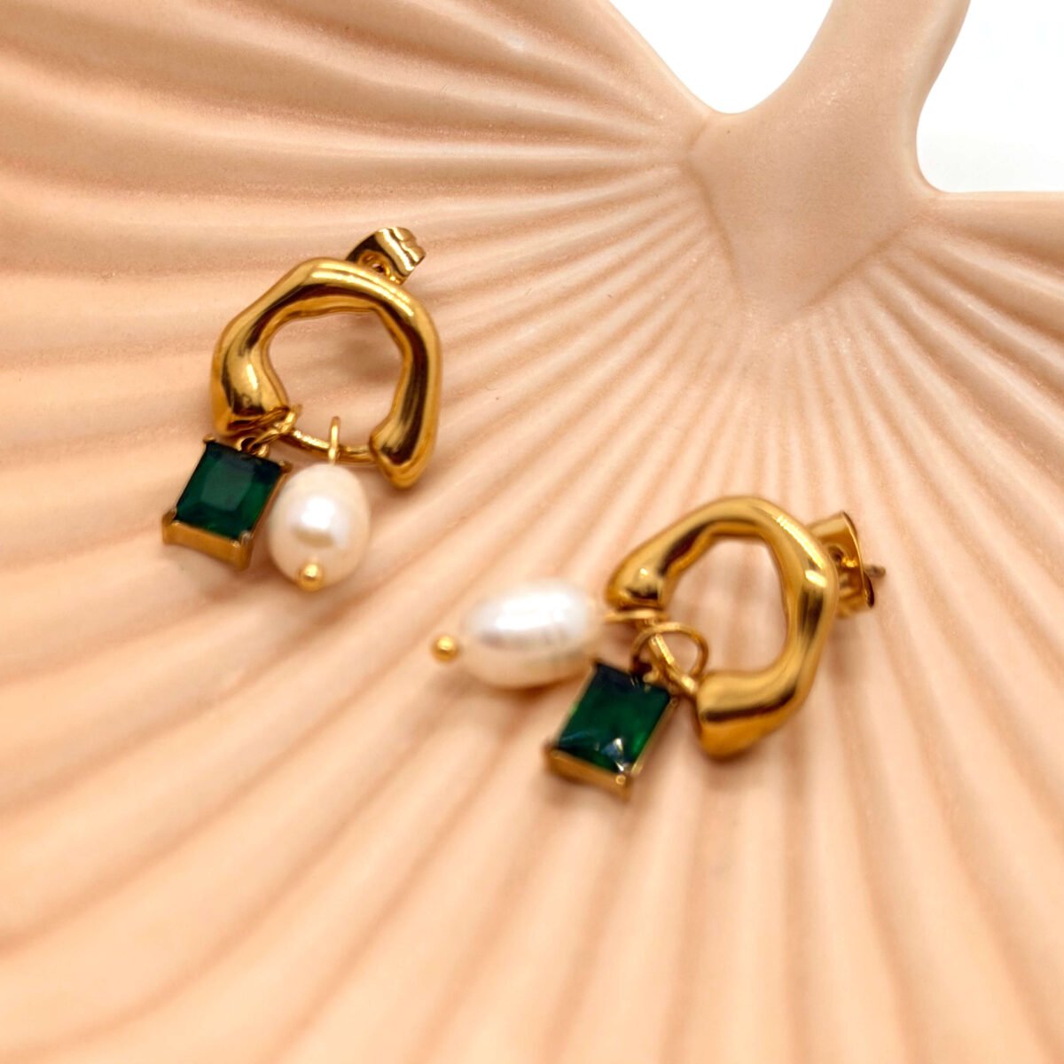 Boucle doré a Perles