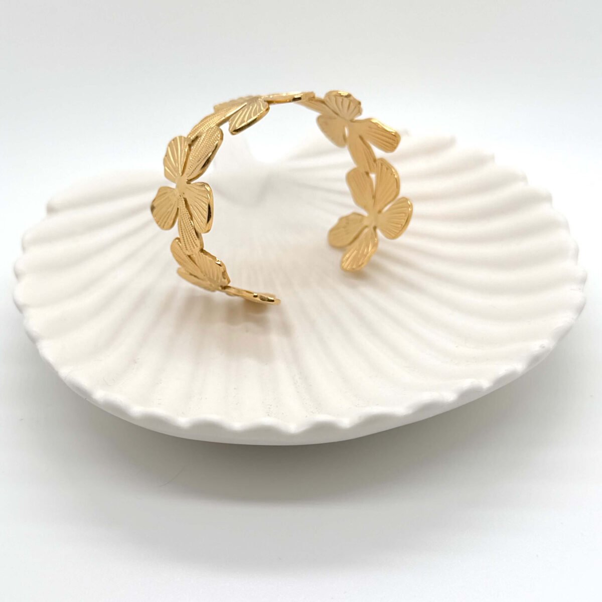 Bracelet Souple a Fleurs