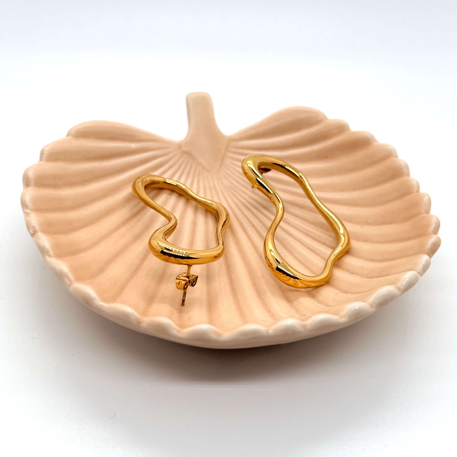 Boucles d'oreilles ligne irrégulière